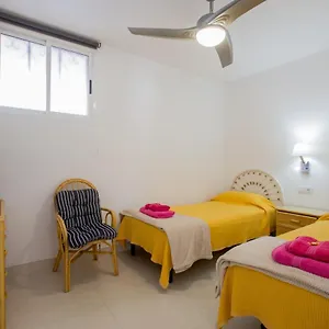 Go2tenerife Apart'drago Family Santiago 1 , Playa de las Americas (Tenerife) Spain